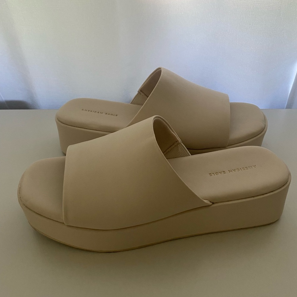 American Eagle Beige Platform Sandals